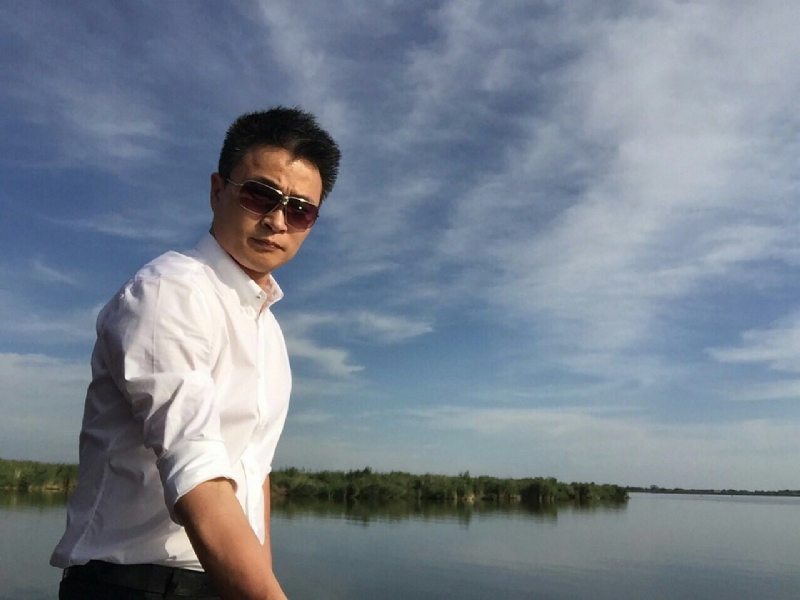 罗的第一张照片--王婆说媒