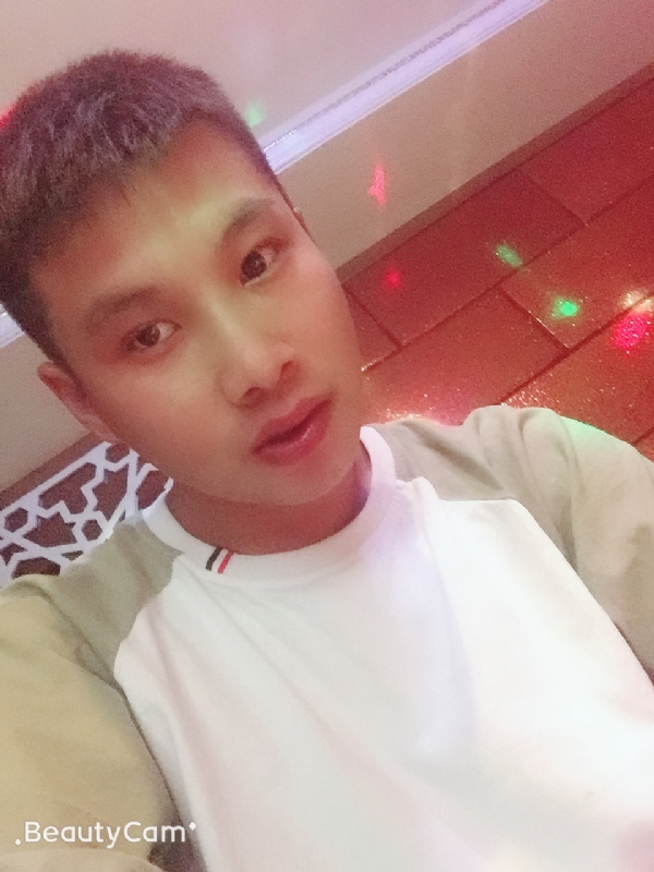 阿锋的第一张照片--王婆说媒