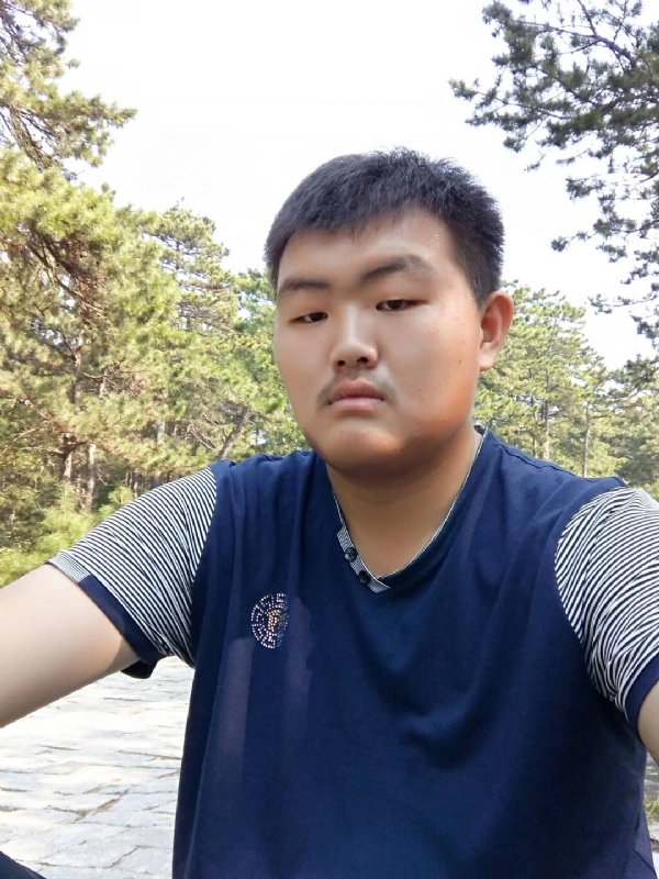 单身小伙的第一张照片--王婆说媒