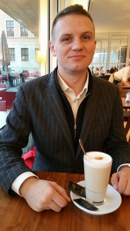 United44的第二张照片--王婆说媒