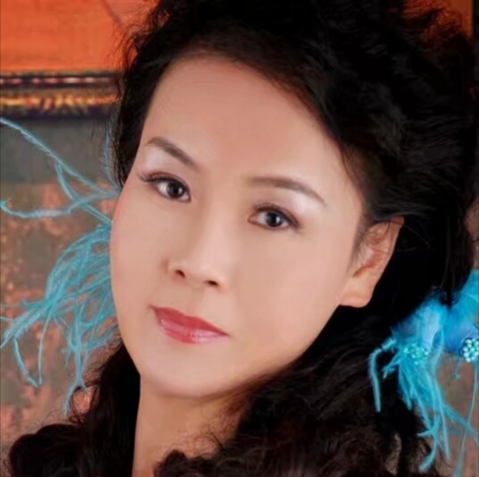 WHX的第一张照片--王婆说媒
