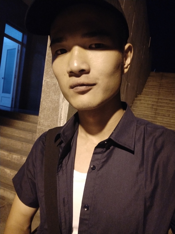 各取所需的第一张照片--王婆说媒