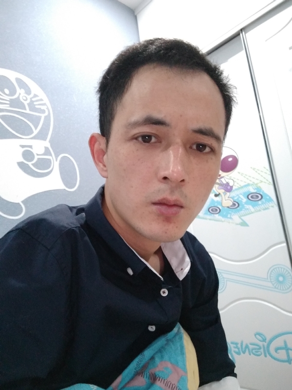 容晨的第一张照片--王婆说媒