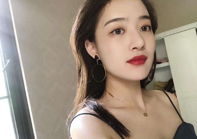 叫兔子的貓的第一张照片--王婆说媒