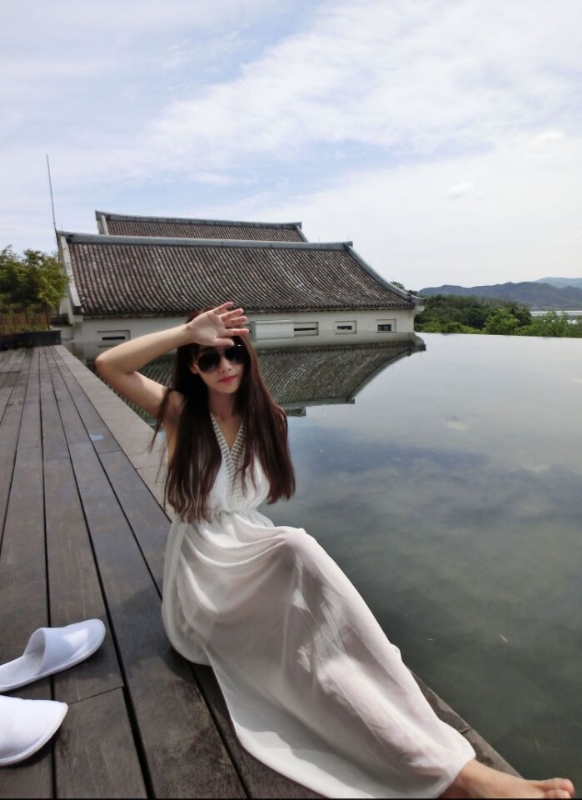 气质小妹的第一张照片--王婆说媒