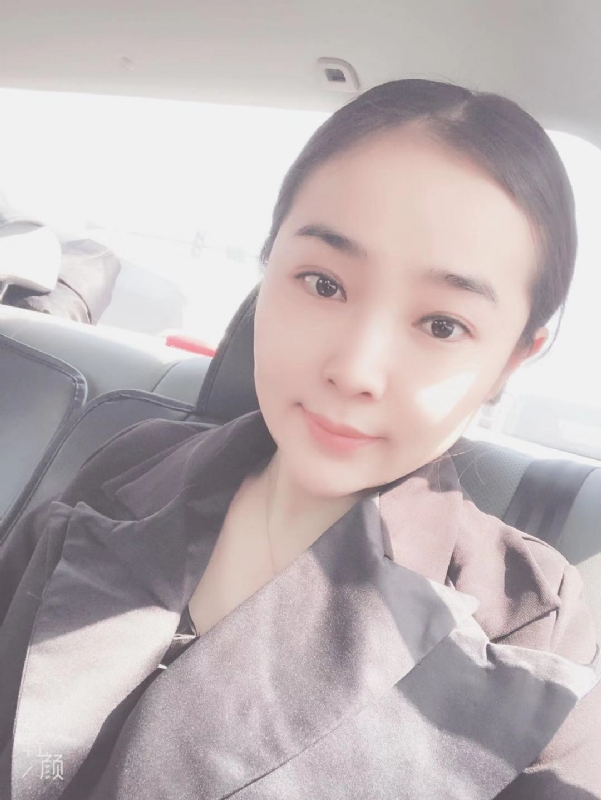 相拥未来的第四张照片--王婆说媒