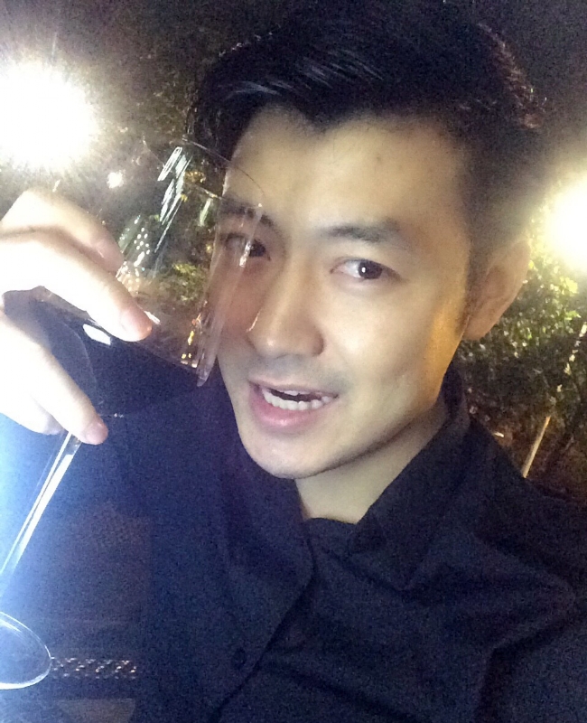 陈高浩的第二张照片--王婆说媒