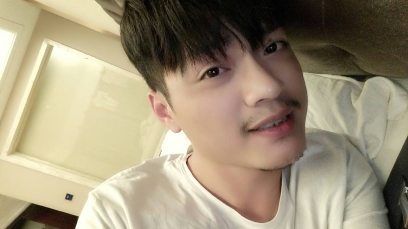 快乐老男人的第一张照片--王婆说媒