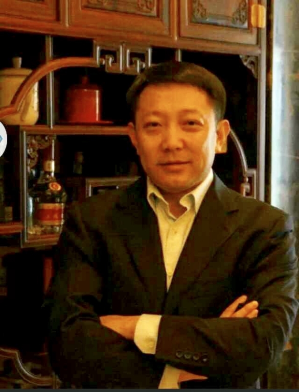 巧克力绅士的第三张照片--王婆说媒