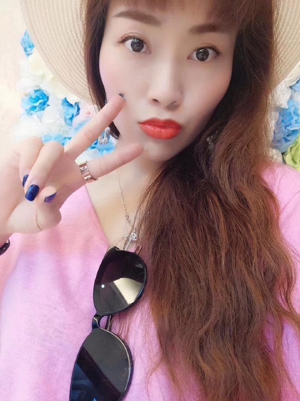 晴子的第一张照片--王婆说媒