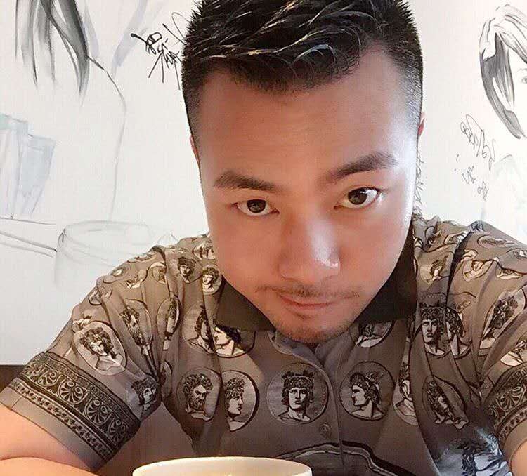 刘江平的第一张照片--王婆说媒