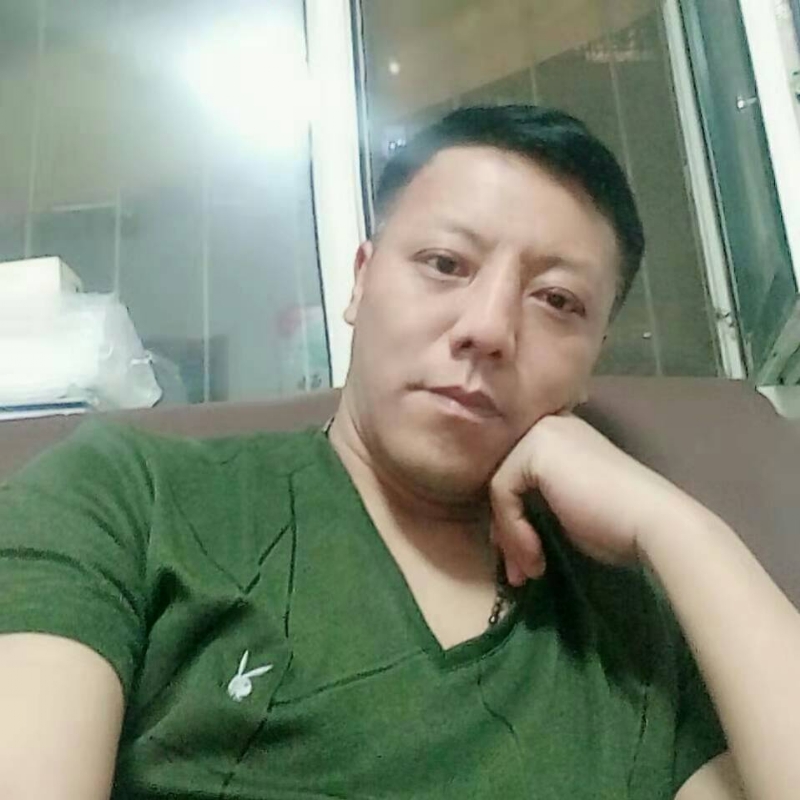 龍行天下的第一张照片--王婆说媒