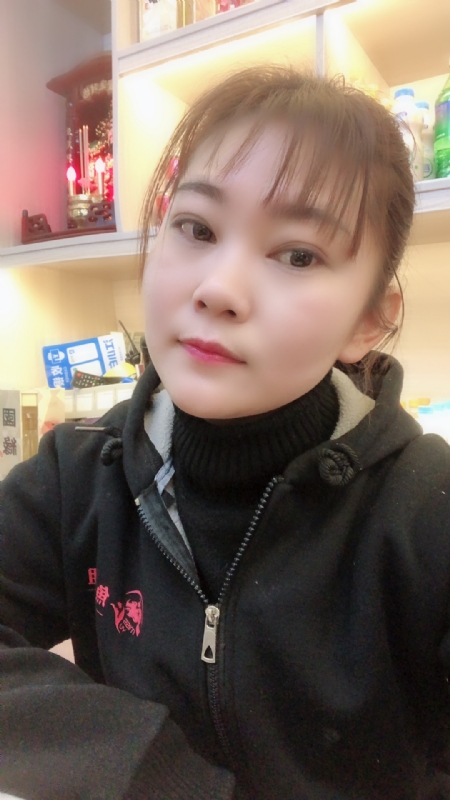 泡沫的第一张照片--王婆说媒