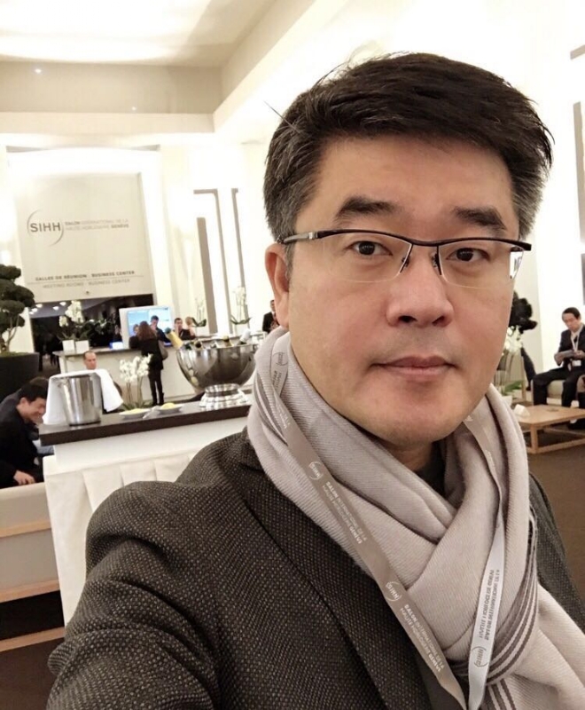 天马行空的第一张照片--王婆说媒