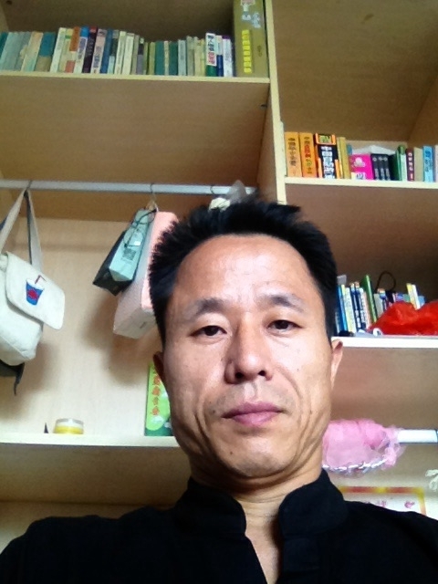 龙三少的第一张照片--王婆说媒