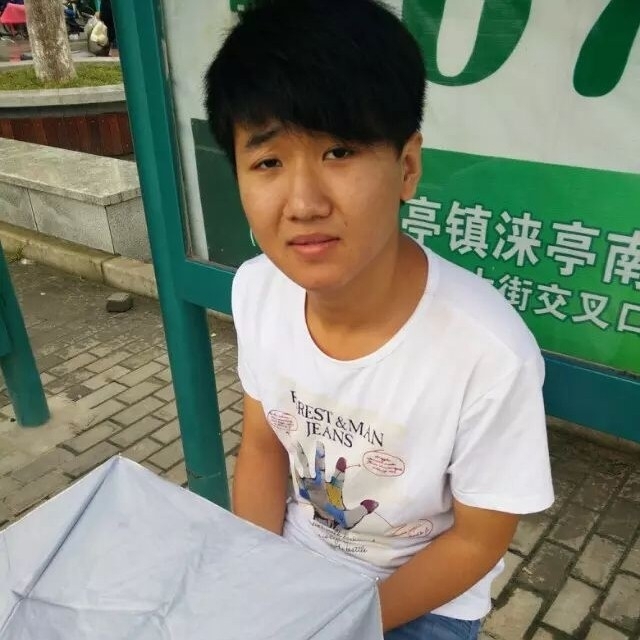 小丁的第一张照片--王婆说媒