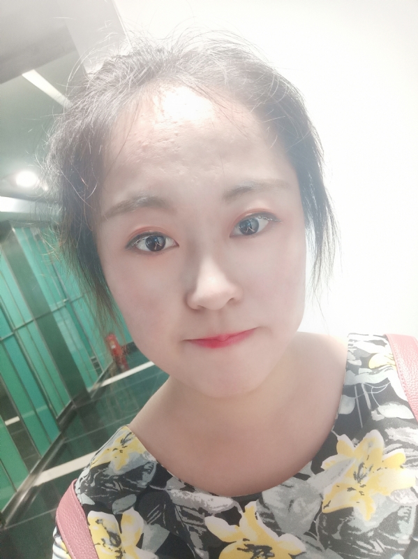 小花伞的第一张照片--王婆说媒