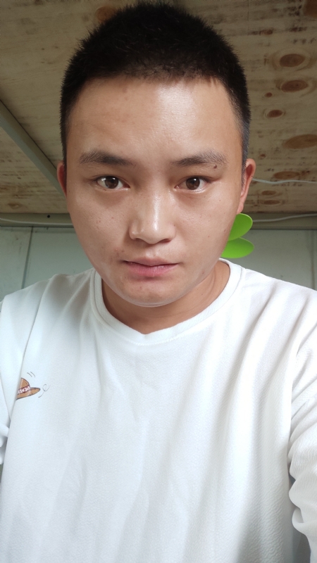 水里面的云呀的第一张照片--王婆说媒