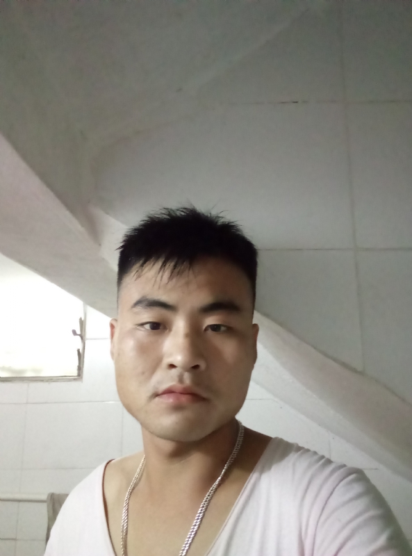 落叶知秋的第一张照片--王婆说媒