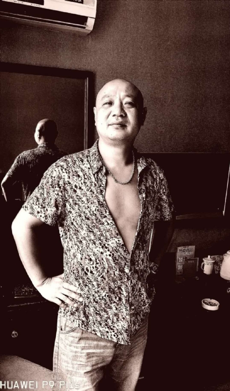 该谁是谁的第一张照片--王婆说媒