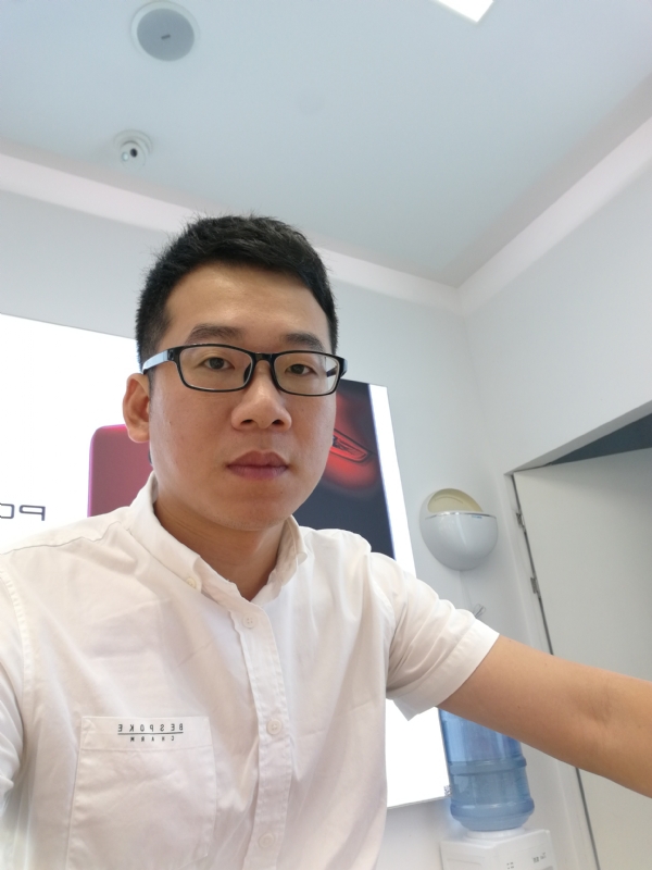 属狗的男人的第一张照片--王婆说媒