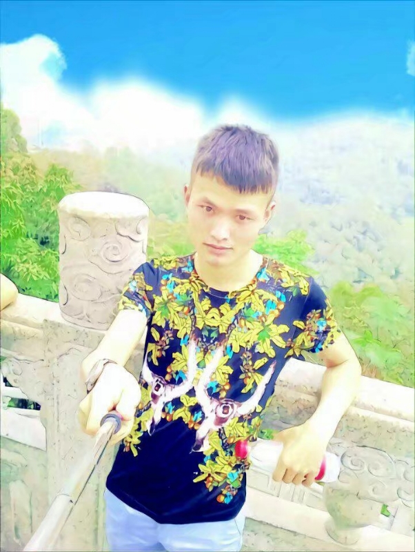 孤独王者元首的第一张照片--王婆说媒