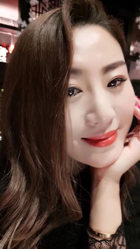 朴凡的第一张照片--王婆说媒