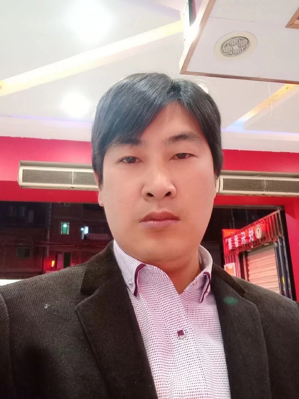 奔跑的第二张照片--王婆说媒