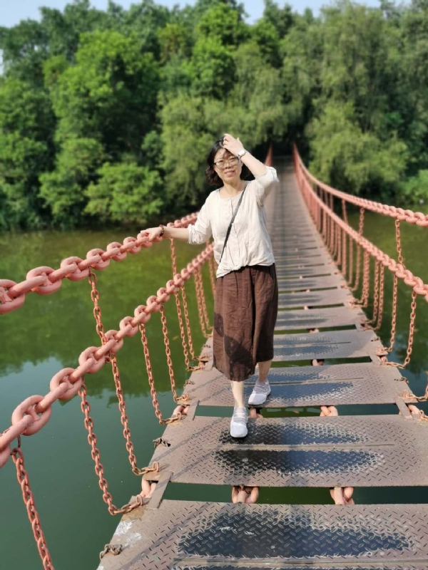 简单的第四张照片--王婆说媒