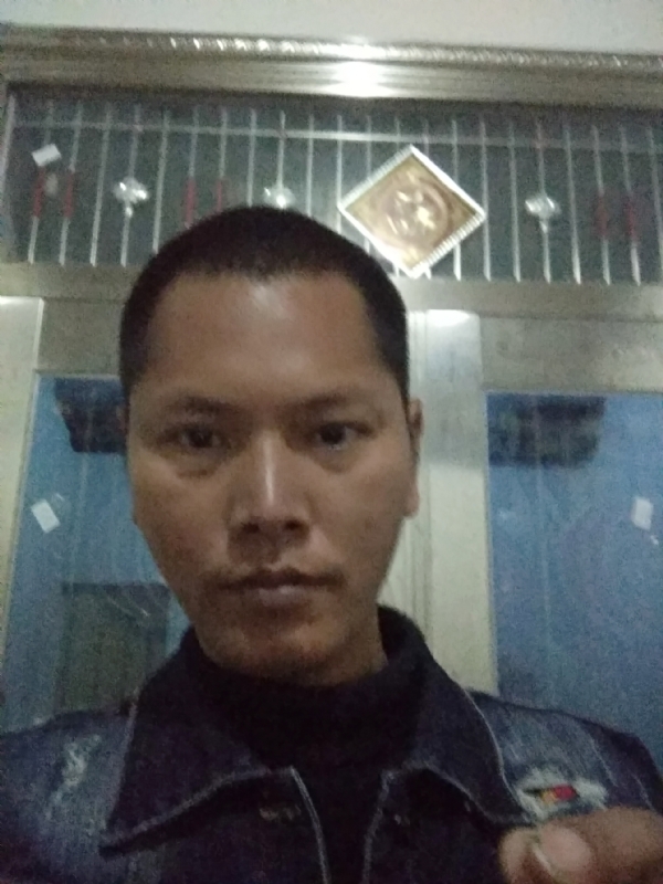 清晨的第一张照片--王婆说媒