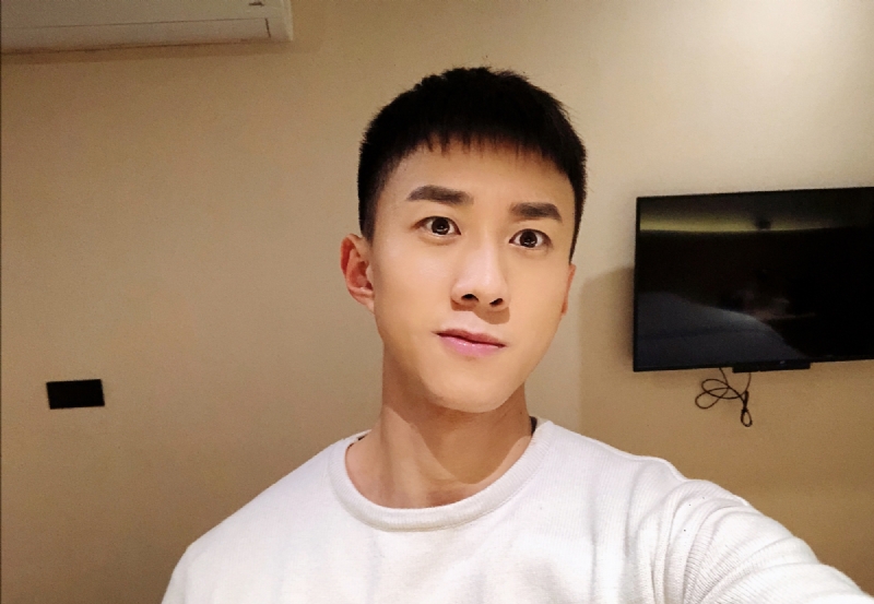 有钱就有钞能力的第一张照片--王婆说媒