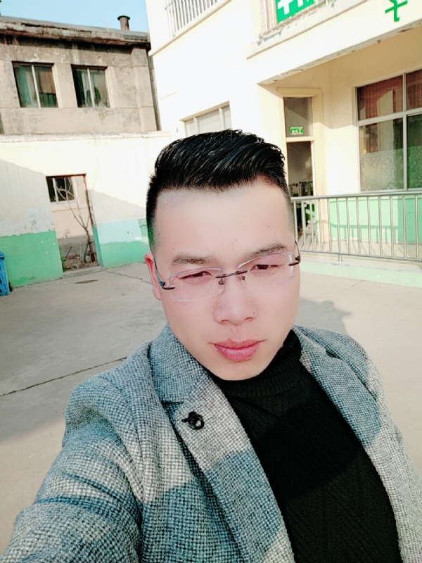 舍得的第一张照片--王婆说媒