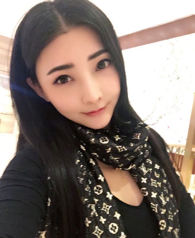 詩詩的第二张照片--王婆说媒