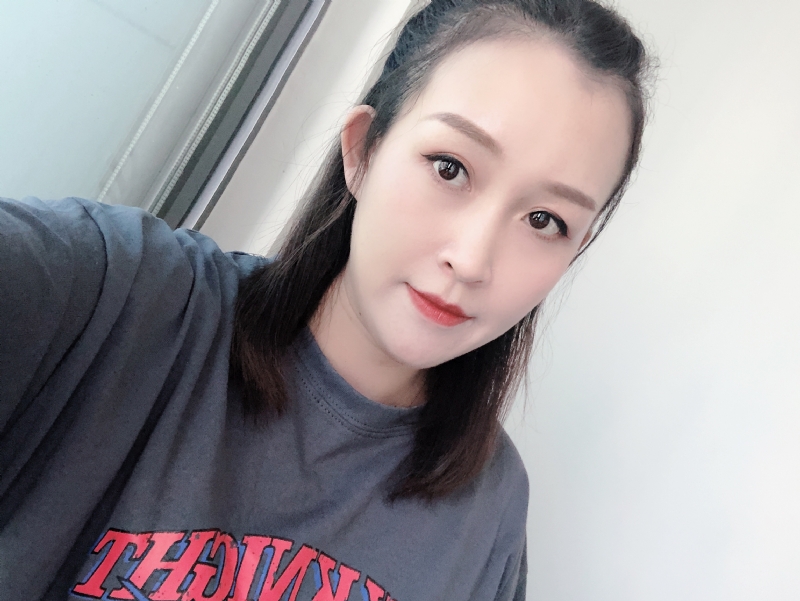 Amy的第一张照片--王婆说媒