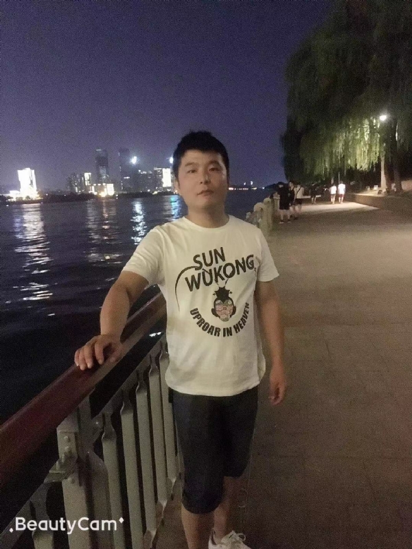 古月的第二张照片--王婆说媒