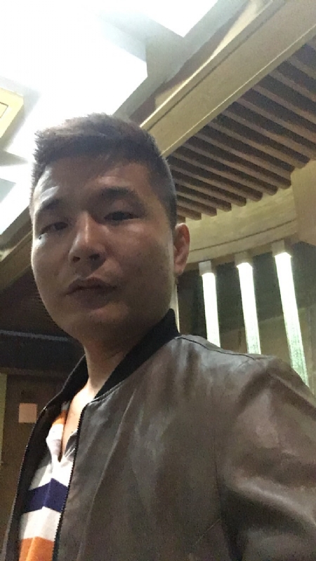 古月的第三张照片--王婆说媒