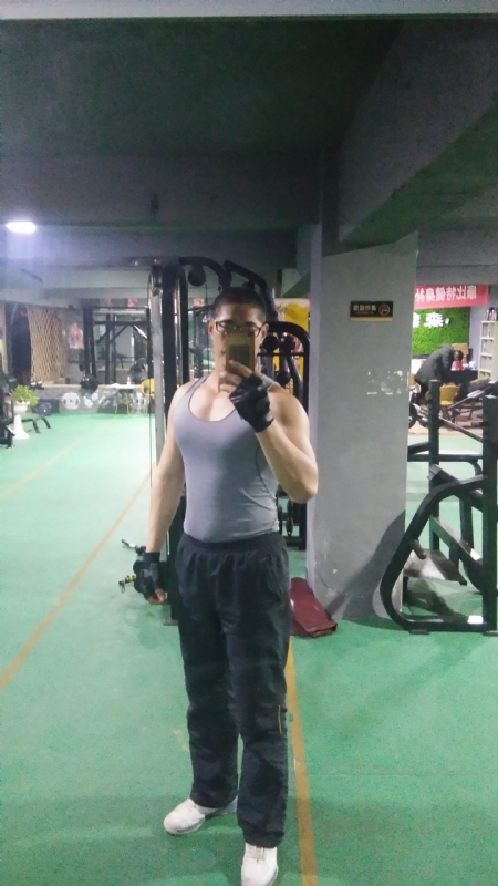 伤心是没有用的的第三张照片--王婆说媒