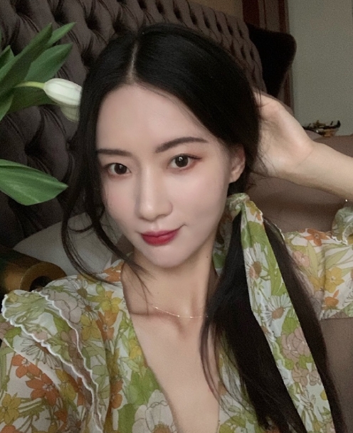 倾城的第一张照片--王婆说媒