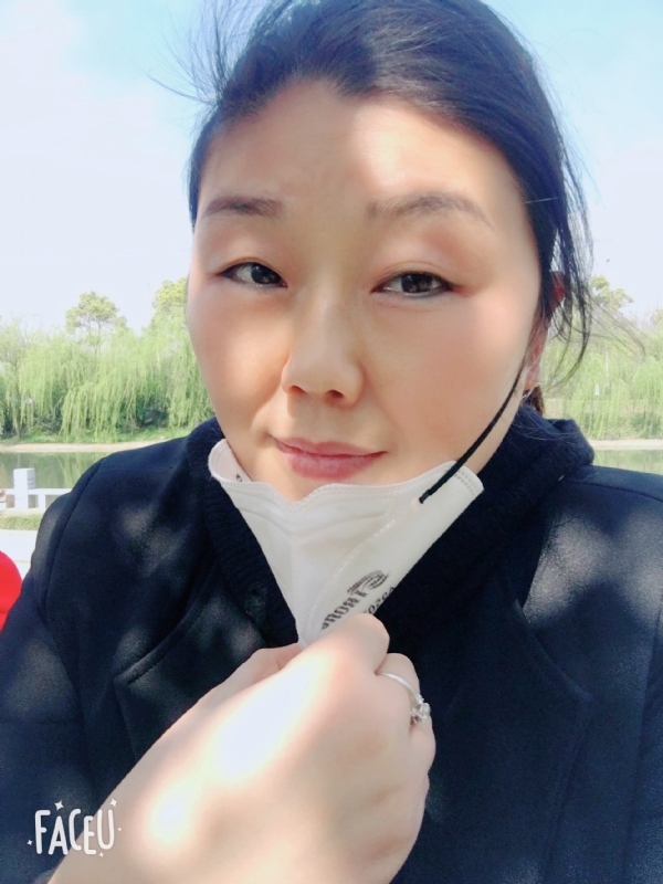 花开半夏的第一张照片--王婆说媒