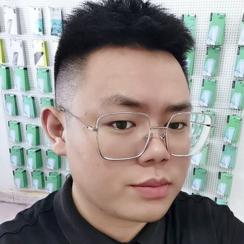 尼桑的第一张照片--王婆说媒