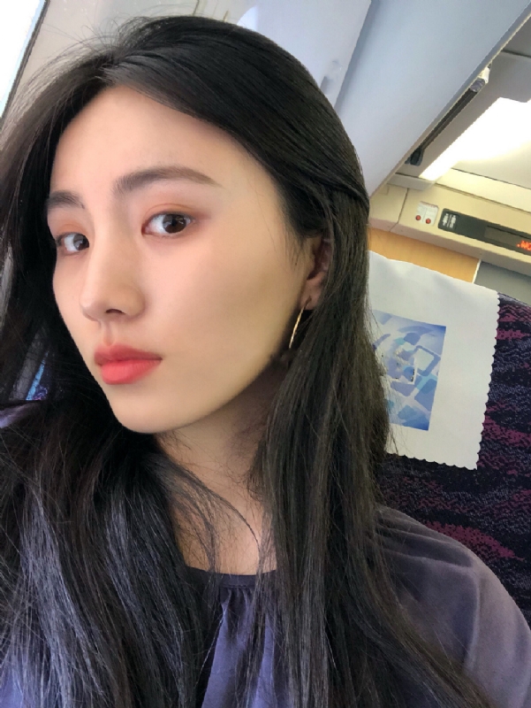 來認識一下的第一张照片--王婆说媒