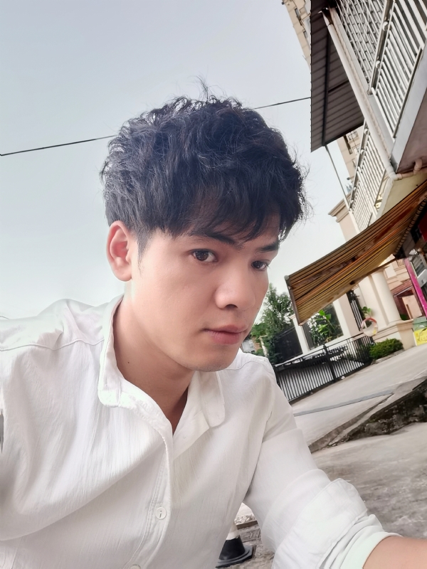 幕后老板的第一张照片--王婆说媒