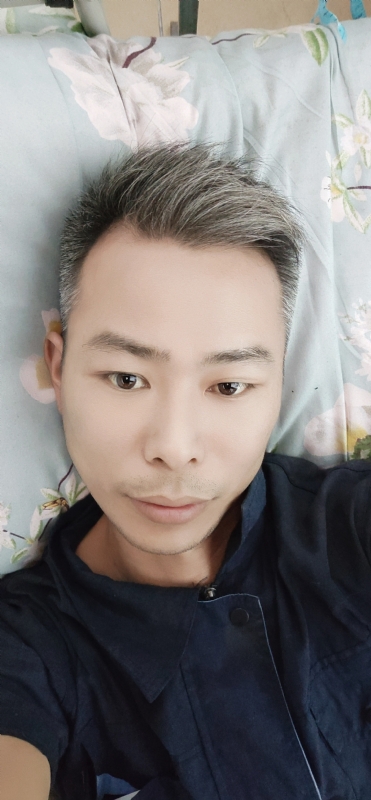 火山口的第一张照片--王婆说媒