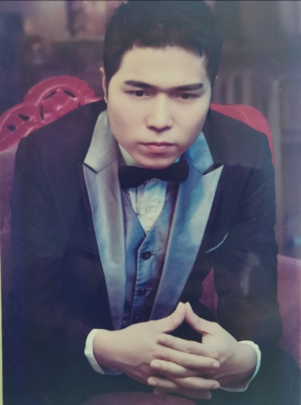 刨花生雪的第一张照片--王婆说媒