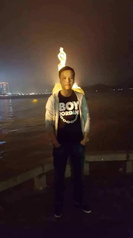 清风徐来。的第一张照片--王婆说媒