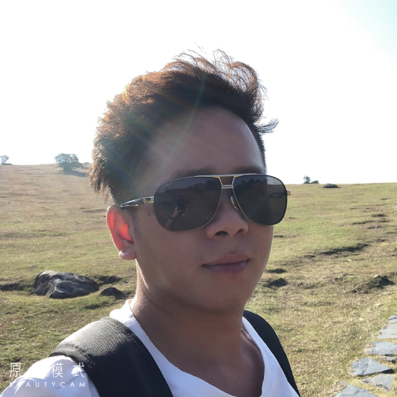 六个字的距离的第一张照片--王婆说媒