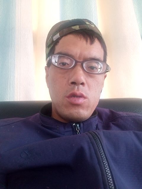 等待有缘人的第三张照片--王婆说媒