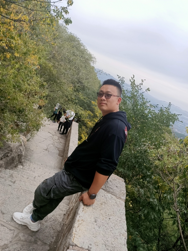 小超超的第二张照片--王婆说媒