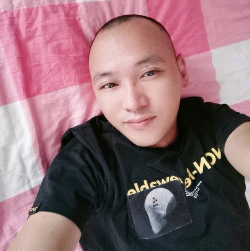 求脱单的第一张照片--王婆说媒