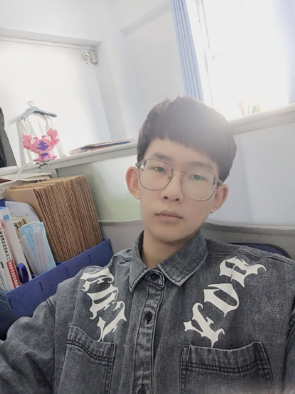 小火龙的第一张照片--王婆说媒